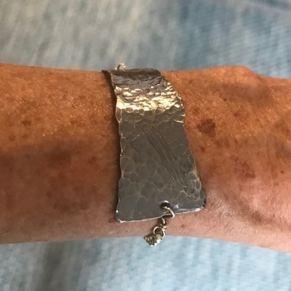 ⚜️Silver Shield Bracelet ⚜️